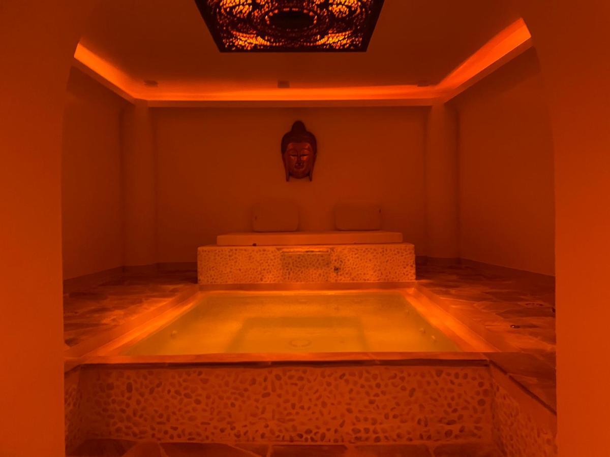 Hotel & Spa Gasquet Bagnères-de-Luchon Esterno foto